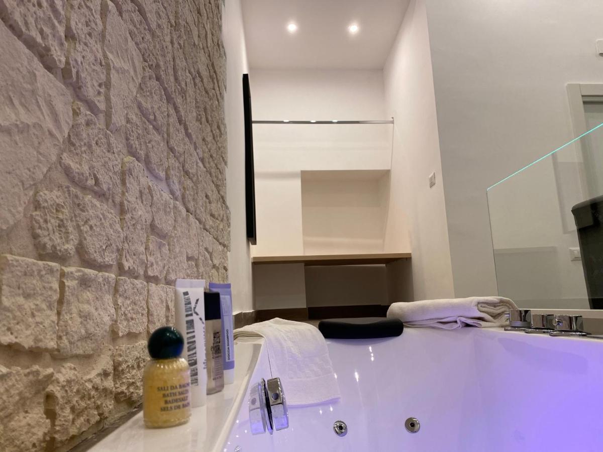Salotto Toledo Bed & Breakfast Наполи Екстериор снимка
