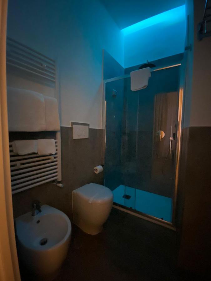 Salotto Toledo Bed & Breakfast Наполи Екстериор снимка