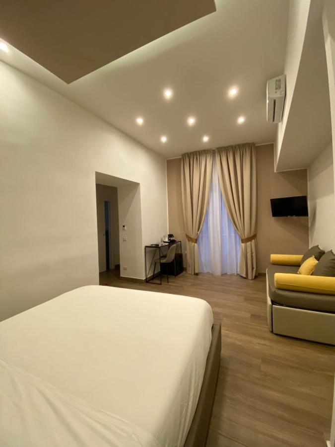 Salotto Toledo Bed & Breakfast Наполи Екстериор снимка